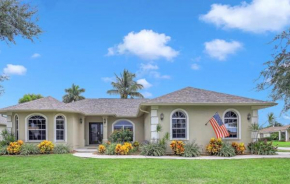 4BR Beach House - Private Pool - Beach Access Incl